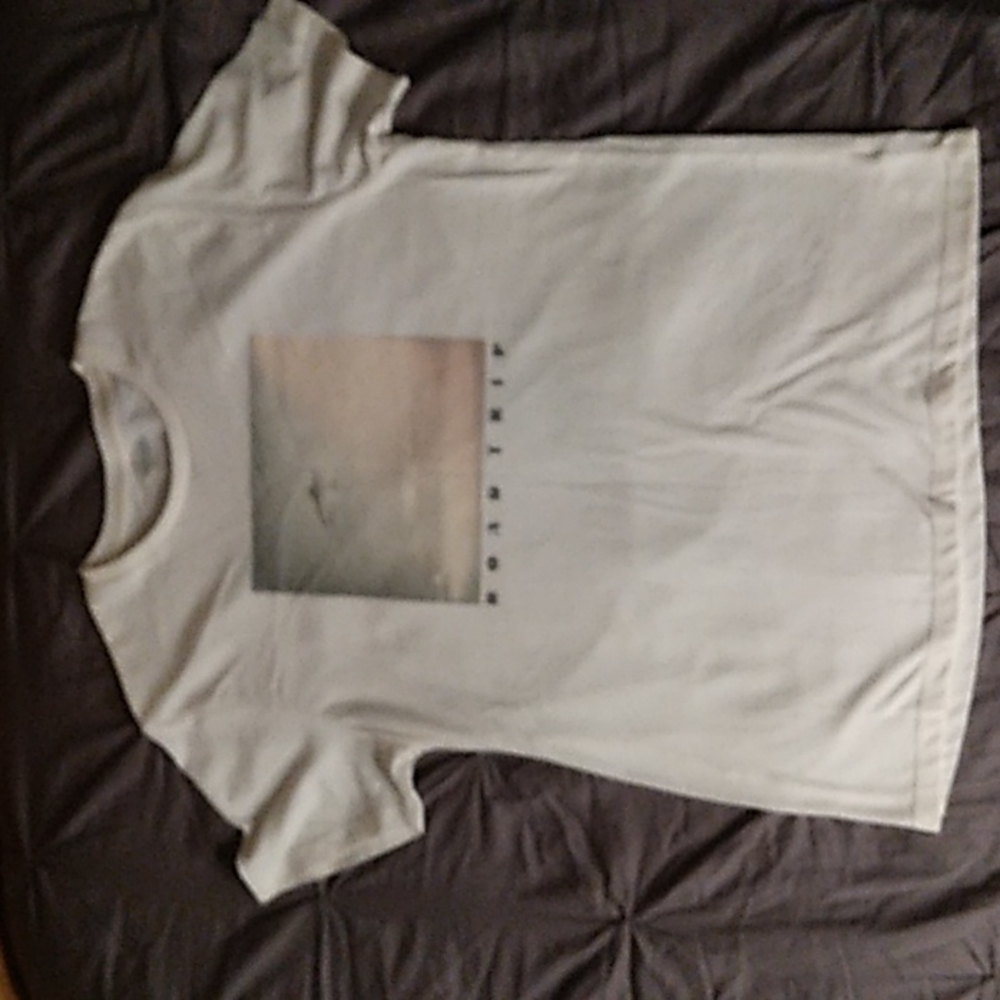 Shirts :) - Picture 5 of 9